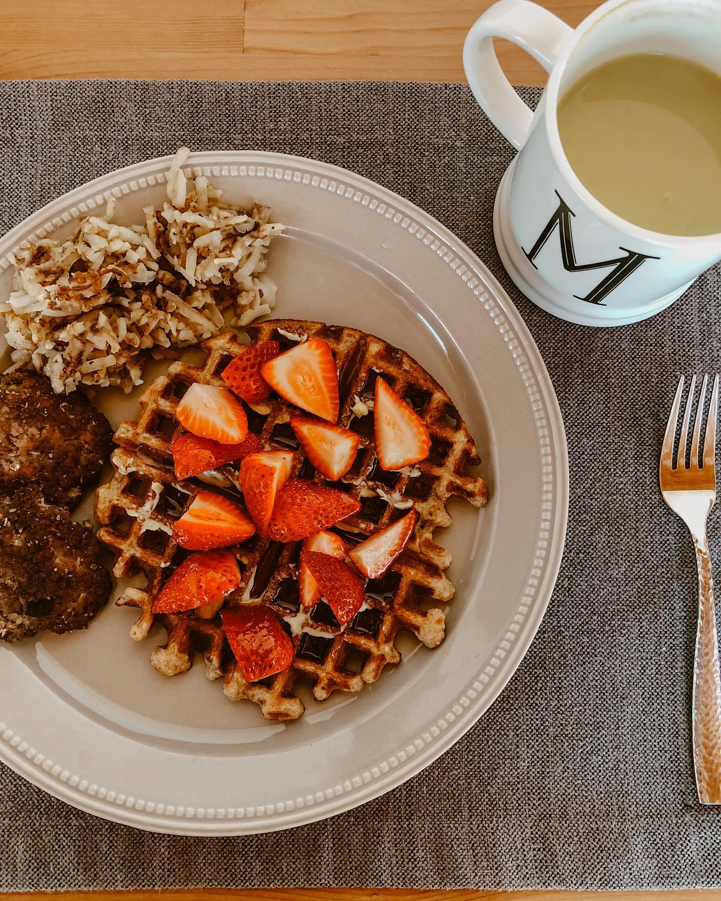 Saturday morning brunch. 💛

Homemade sausage, gf banana waffles, freah strawberries, hash browns and a matcha late. 🧇🍓🍵

It doesn’t happen as often as I’d like but I love when Abe and I get a slow morning to cook together, eat and hangout. 🥰